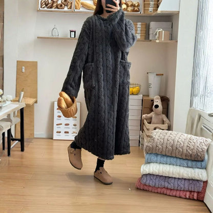 DreamLuxe™ – Coral Fleece Nightgown